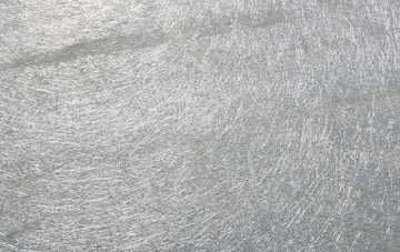 Dane In Shaw laminate fibreglass or shingles?